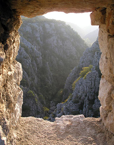 Pogled s Gradine na kanjon Čikole 