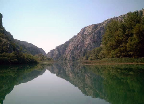 Kanjonom rijeke Krke 